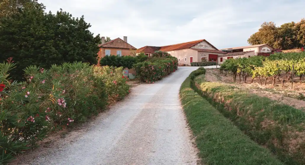 À travers les promenades balisées