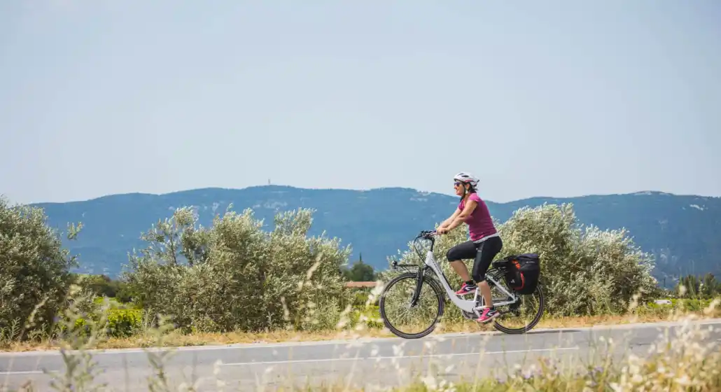 Parcours vélo Luberon n°25 - Lourmarin - Cucuron- Cadenet