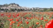 Dans le sublime village de Cadenet