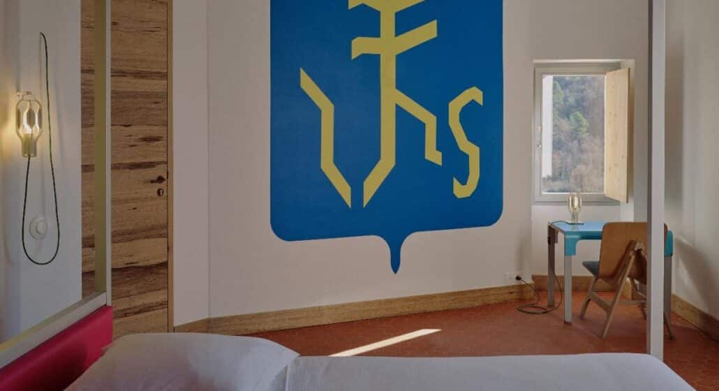 Les chambres Happy day, Digitale, Hibou, History, Hiatus, Hielo, Hikebana, Himmortelle à la Ferme Hi Bride_Villelaure