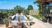 Les Terrasses d’Adrien – Producteur de Vins et d’Huiles d’olive