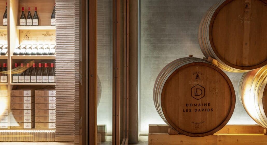 Vignobles en Scène : Mémoire du vignoble : découverte d'anciens millésimes au domaine Les Davids_Viens